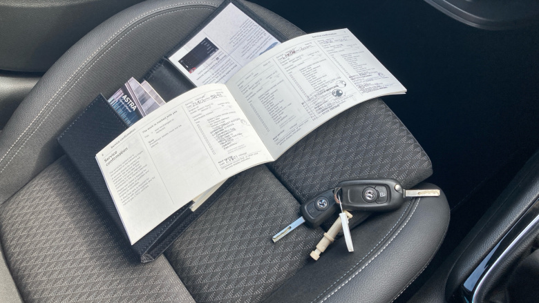 Vauxhall Astra 1.4T 16V 150 Griffin 5dr Petrol Hatchback